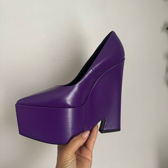 VERSACE Women's Purple Platform Heels - Picture 9 of 12